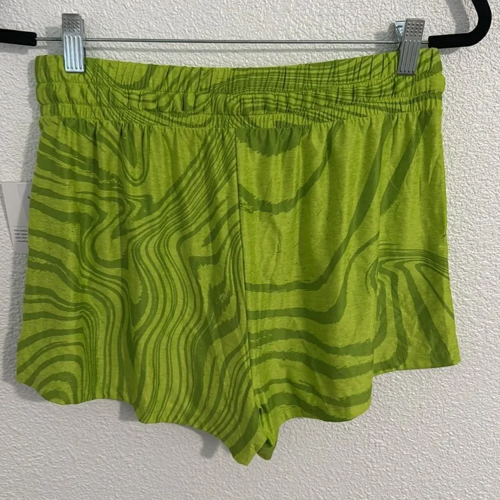 NWT- Beyond Yoga-Relax and Recharge Swirl Sleep Shorts- size small